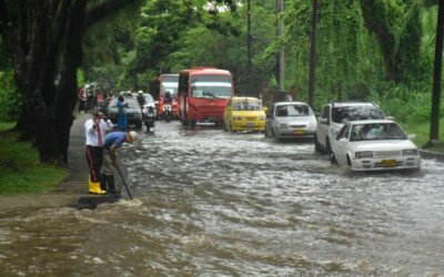 ¡Caos en el sur de Ibagué! Fuertes lluvias inundan calles, en el barrio Combeima