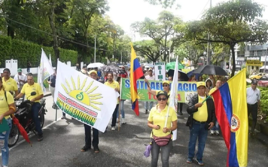 Maestros del Tolima anuncian paro de 48 horas por salarios y fallas en salud