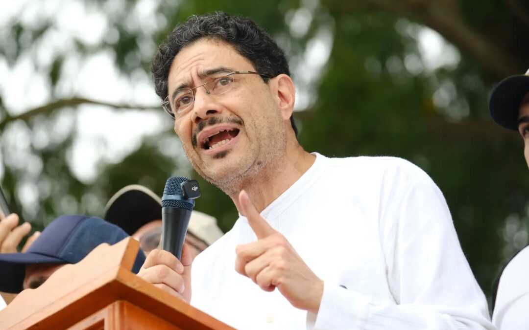 CNE excluye a Iván Cepeda de la consulta del Frente por la Vida