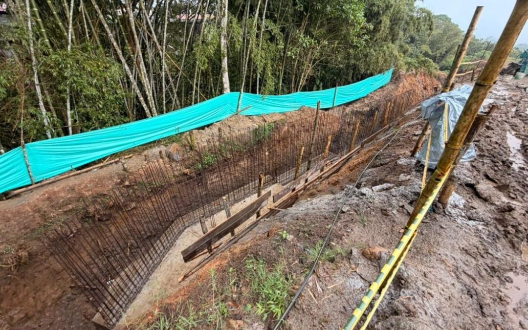 Cortolima avanza en construcción de muro de contención en Fresno para reducir riesgos