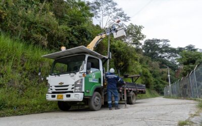 Alcaldía de Ibagué avanza en la instalación de alumbrado LED en zona rural