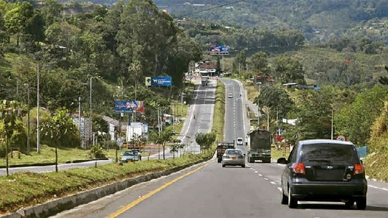 Cierre temporal en la vía entre Ibagué y Bogotá por clásica ciclística en Fusagasugá