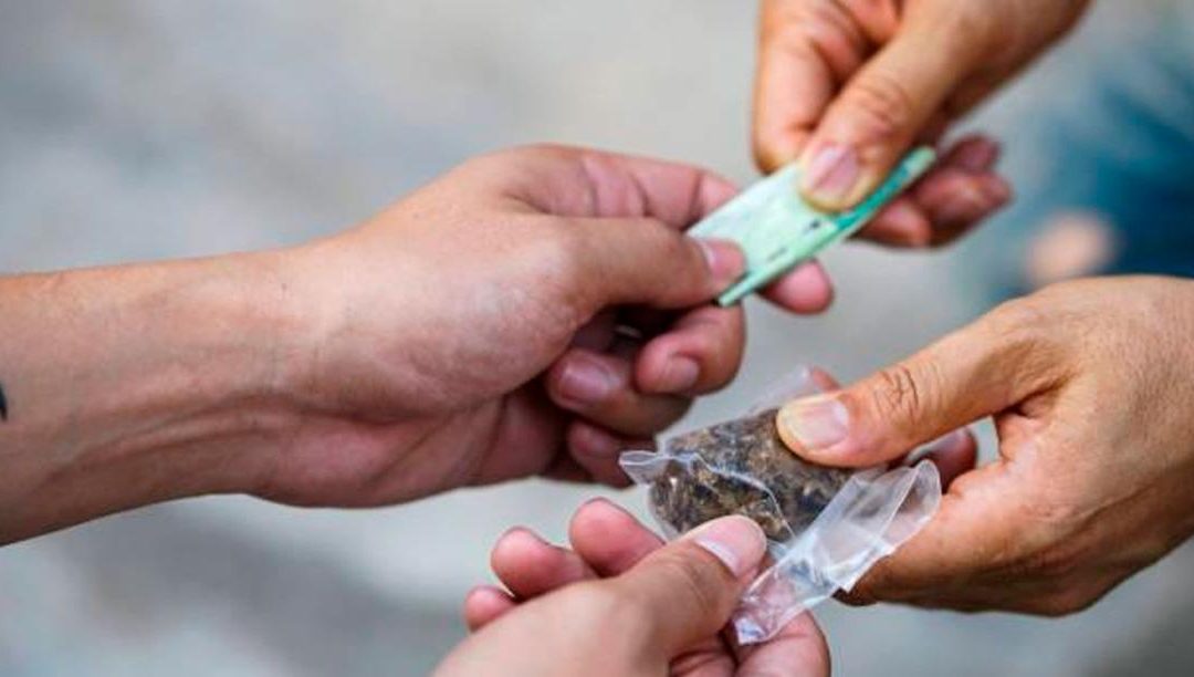 Residente reporta presuntos casos de venta y consumo de drogas en conjunto residencial de Ibagué