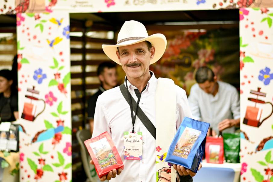 Ibagué Café Festival inicia su séptima edición con agenda comercial, académica y cultural en la Plaza de Bolívar.