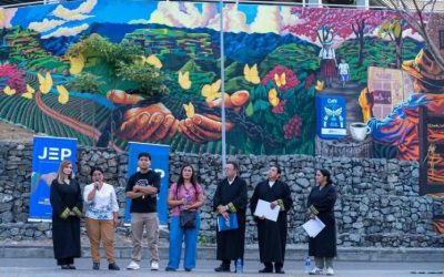 Inauguran mural de memoria en Ibagué con participación de víctimas y exintegrantes de las Farc